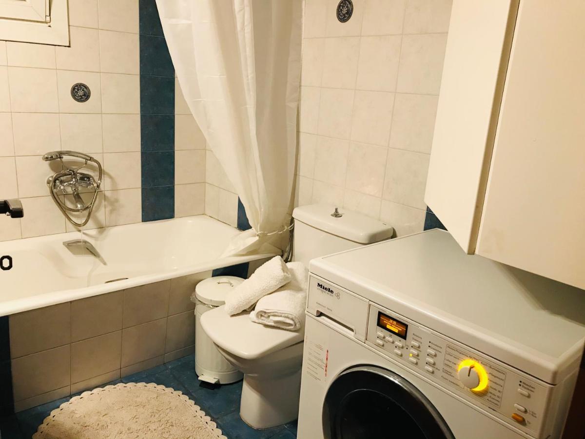 Family Apartment Livadia Beach Parikia ปาริเกีย ภายนอก รูปภาพ