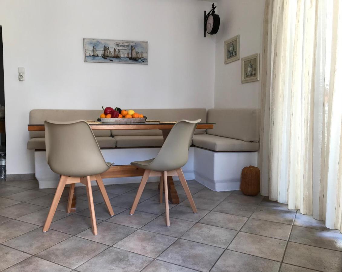 Family Apartment Livadia Beach Parikia ปาริเกีย ภายนอก รูปภาพ