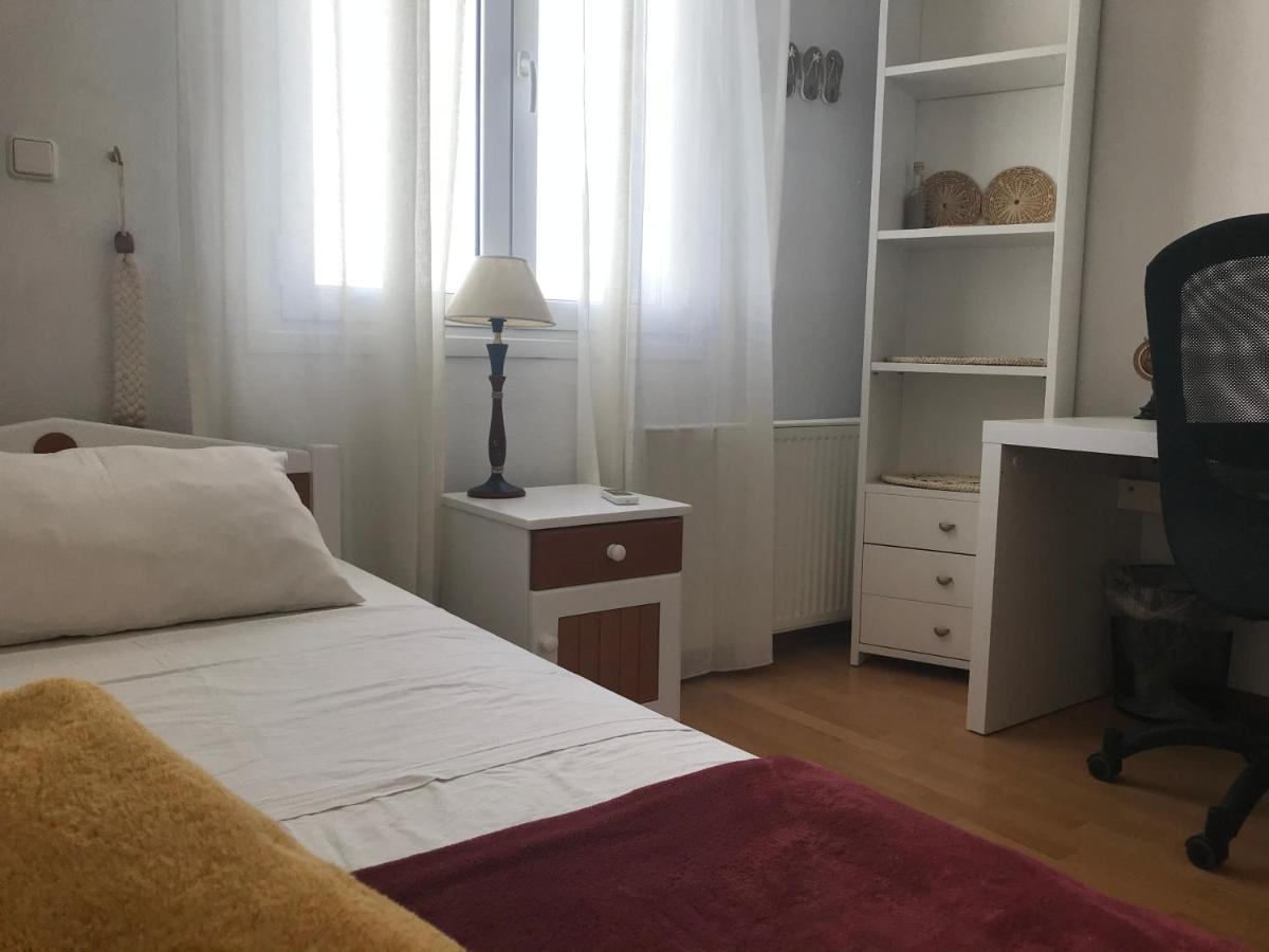 Family Apartment Livadia Beach Parikia ปาริเกีย ภายนอก รูปภาพ
