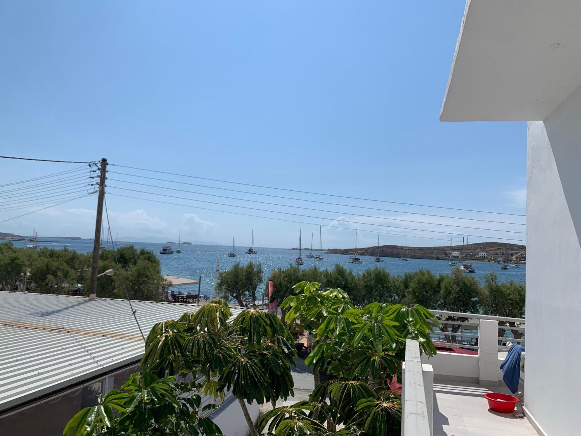 Family Apartment Livadia Beach Parikia ปาริเกีย ภายนอก รูปภาพ
